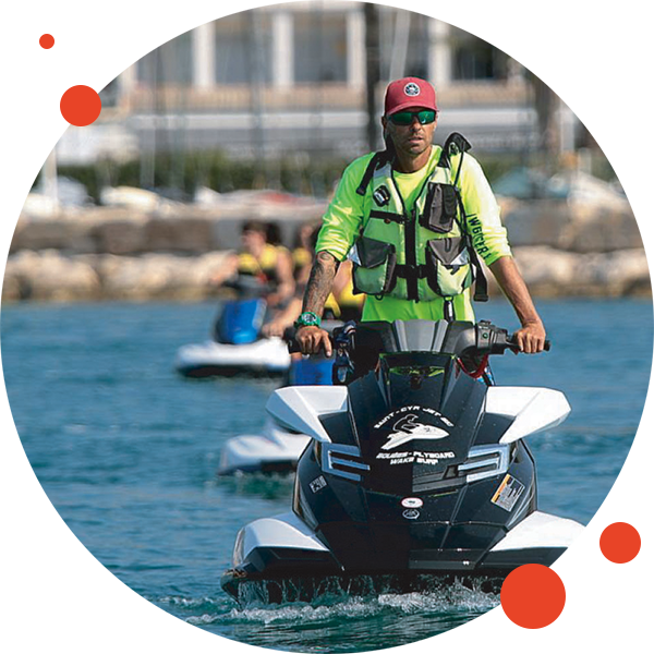 Newgliss Center 83 - Location Jet Ski - Wakeboard Saint Cyr sur Mer