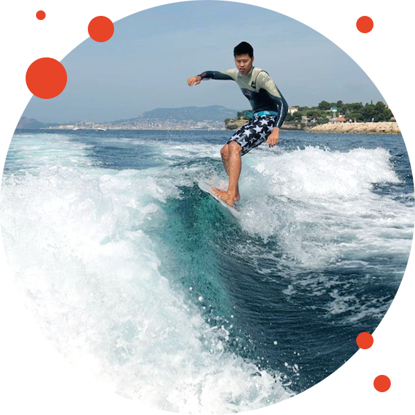 Newgliss Center 83 - Location Jet Ski - Location saint cyr sur mer