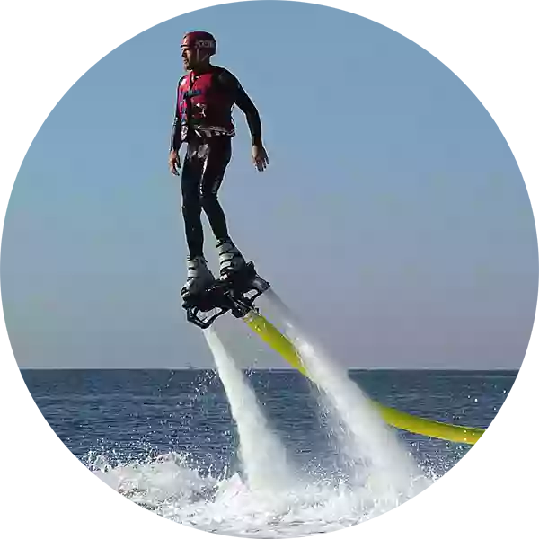 Newgliss Center 83 - Location Jet Ski - restaurant sympa SAINT-CYR-SUR-MER