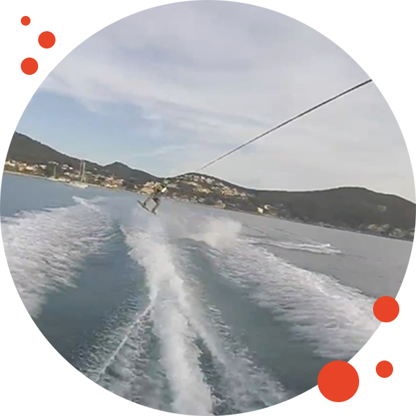 Wakeboard - Newgliss Center 83 - Location Jet Ski - Wakeboard la ciotat