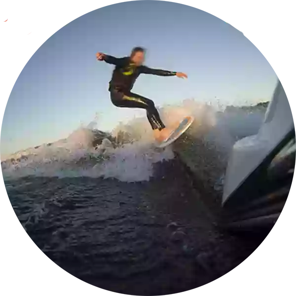 Wakesurf - Newgliss Center 83 - Location Jet Ski - Location jet ski Var